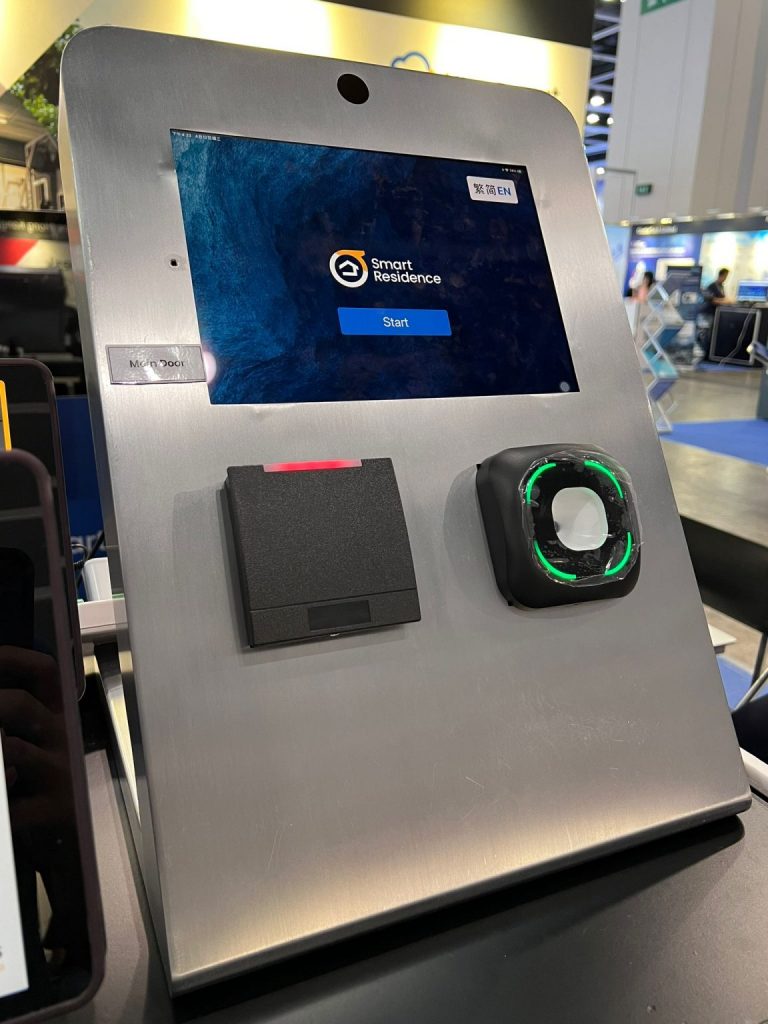 IoT, Smart Kiosk